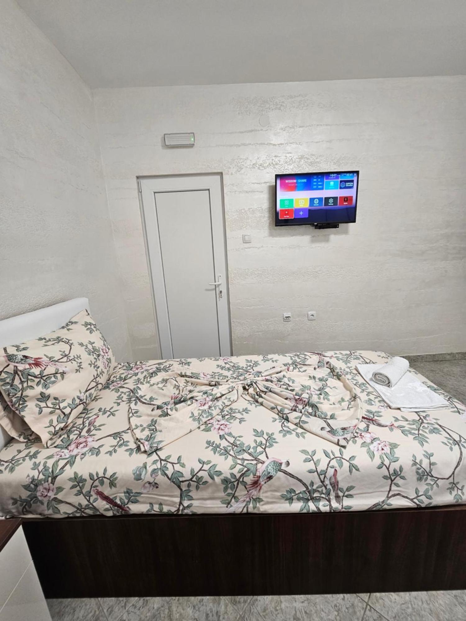 Apartmani Vila Ebra Utjeha Esterno foto