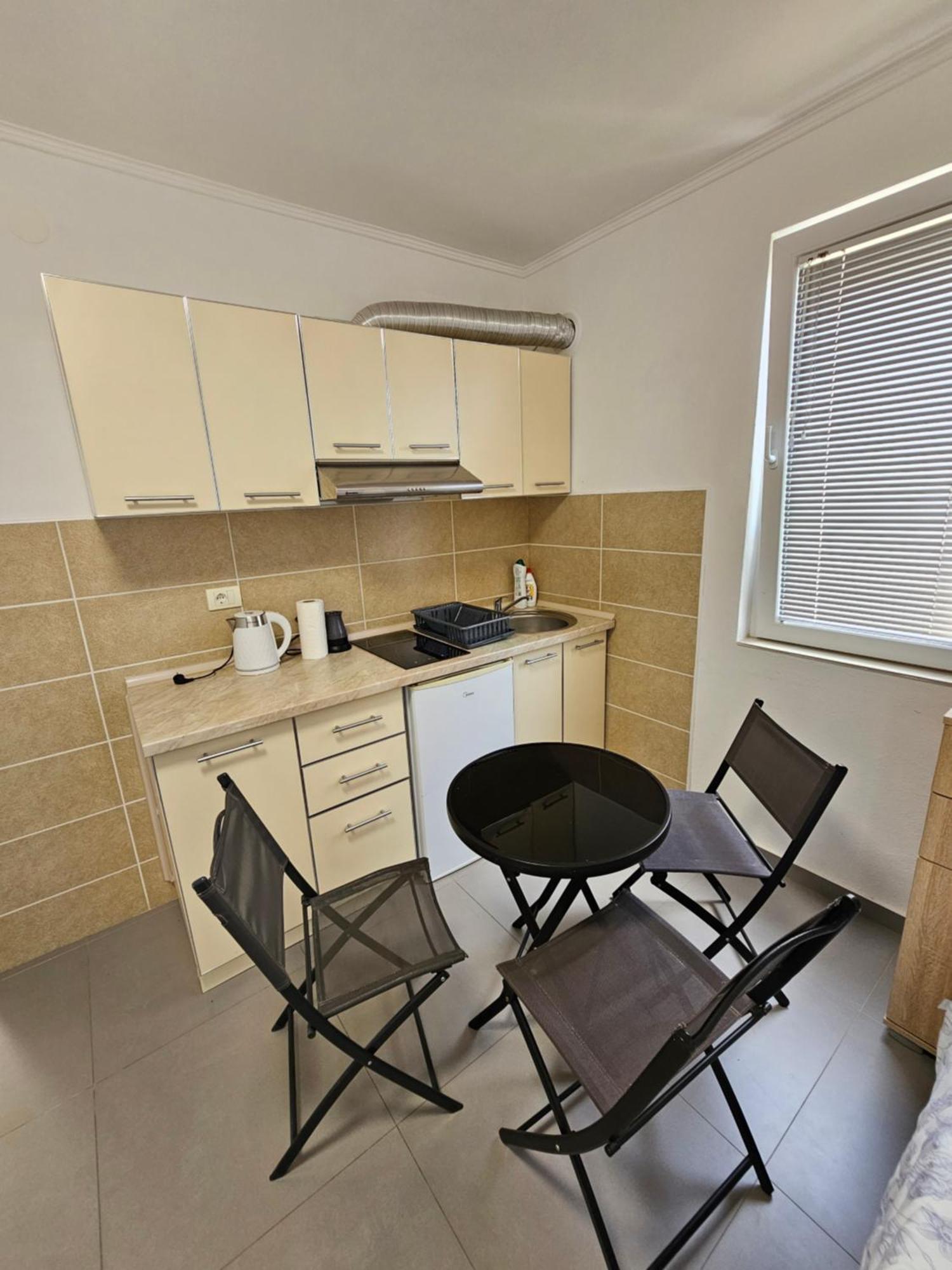 Apartmani Vila Ebra Utjeha Esterno foto
