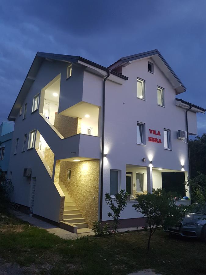 Apartmani Vila Ebra Utjeha Esterno foto