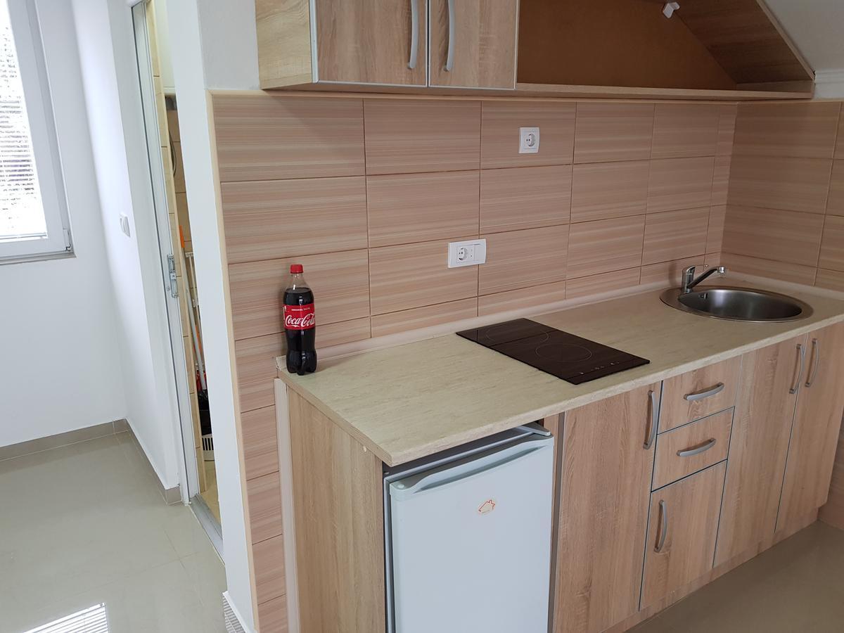 Apartmani Vila Ebra Utjeha Esterno foto